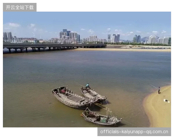 青岛西海岸多向推进压迫对方中后段区域的竞争力跃升之路
